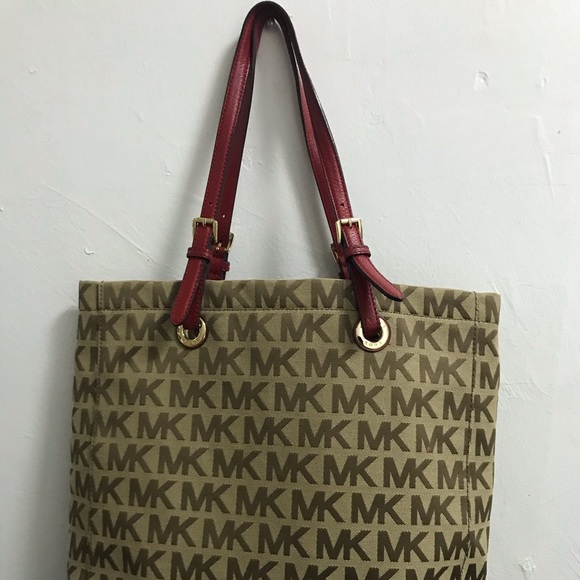 ❌SOLD❌Michael Kors MK monogram tote - Picture 5 of 5